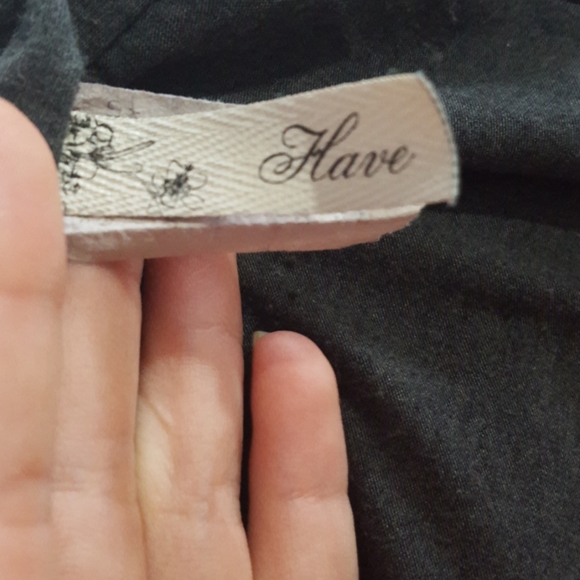 (3 FOR $20)Charcoal grey Cardigan - Picture 3 of 3